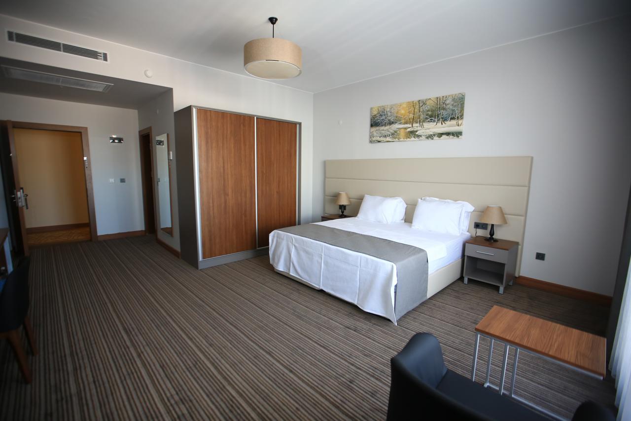 Familya Otel Erbaa Εξωτερικό φωτογραφία